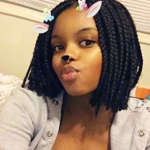 Meet your Posher, Aniah